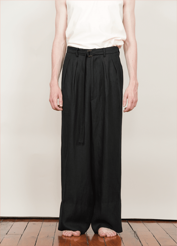 BELTED 2-IN-TUCKED WIDE DRESS PANTS black