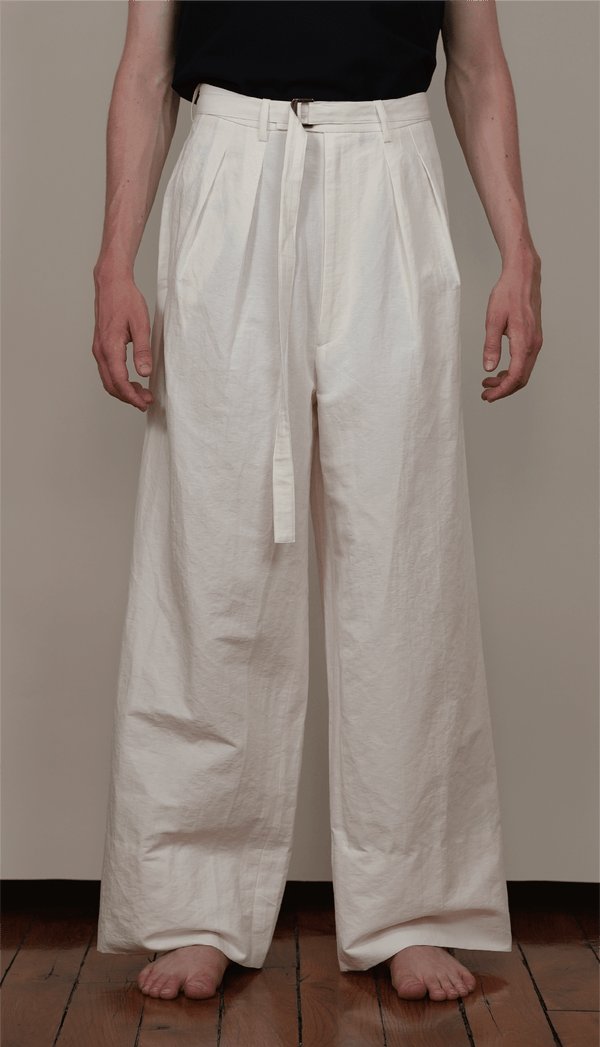 BELTED 2-IN-TUCKED WIDE DRESS PANTS off white