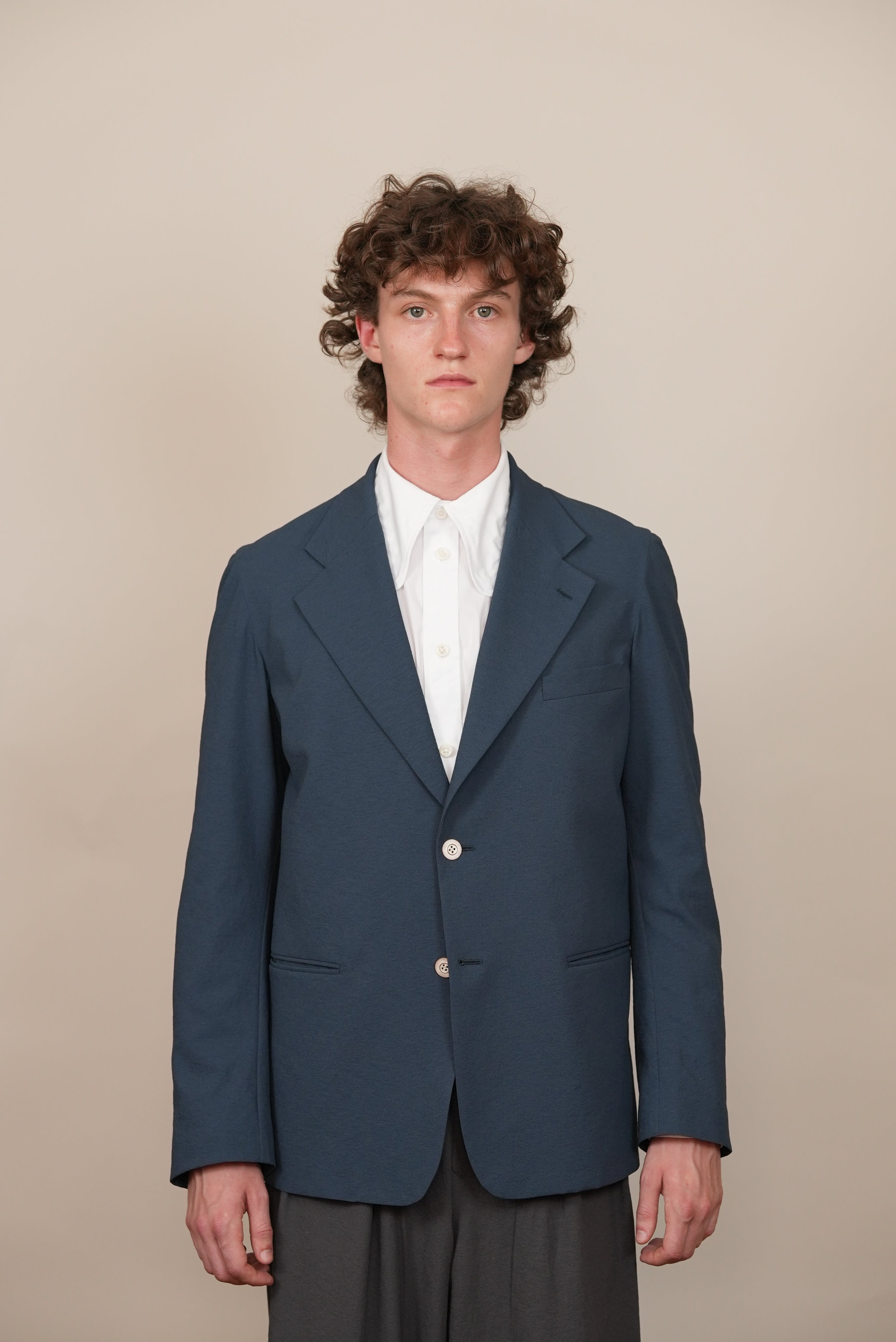 COMFORT TAILORED JACKET bleu grey amunzen
