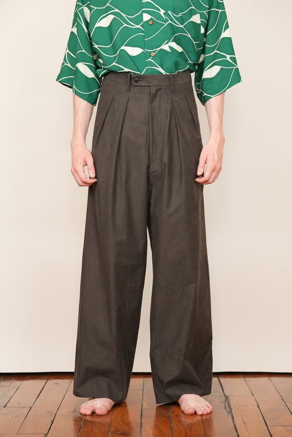 2-IN-TUCKED WIDE DRESS PANTS beige x black