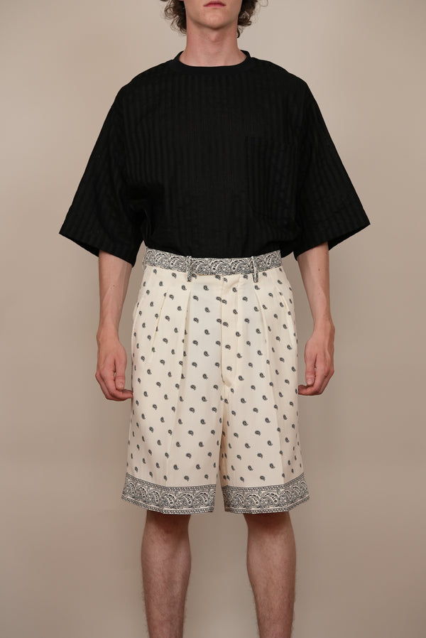 TUCKED DRESS SHORTS bandana print