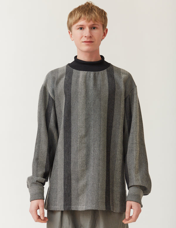 French-Cuffs Pullover - grey herringbone stripe -