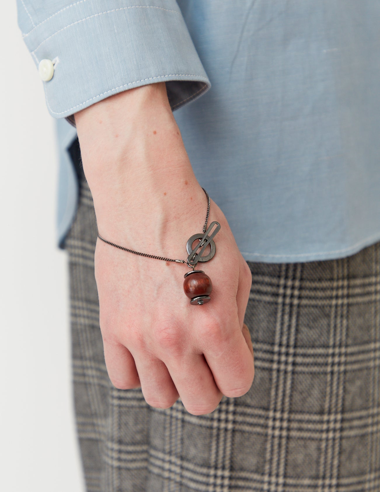 LAPEL CAHIN BRACELET