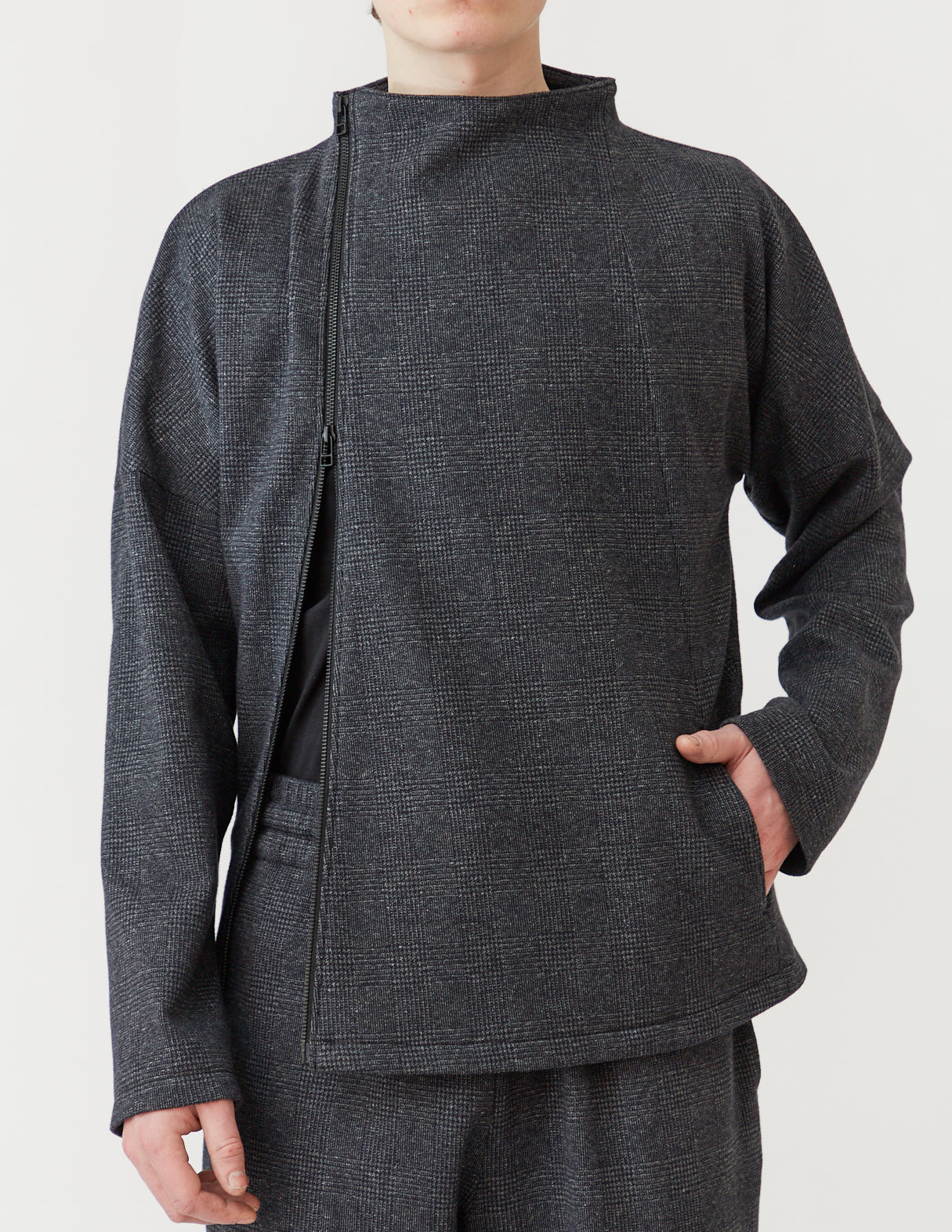 Asymmetry Zip Cardigan grey blue plaid