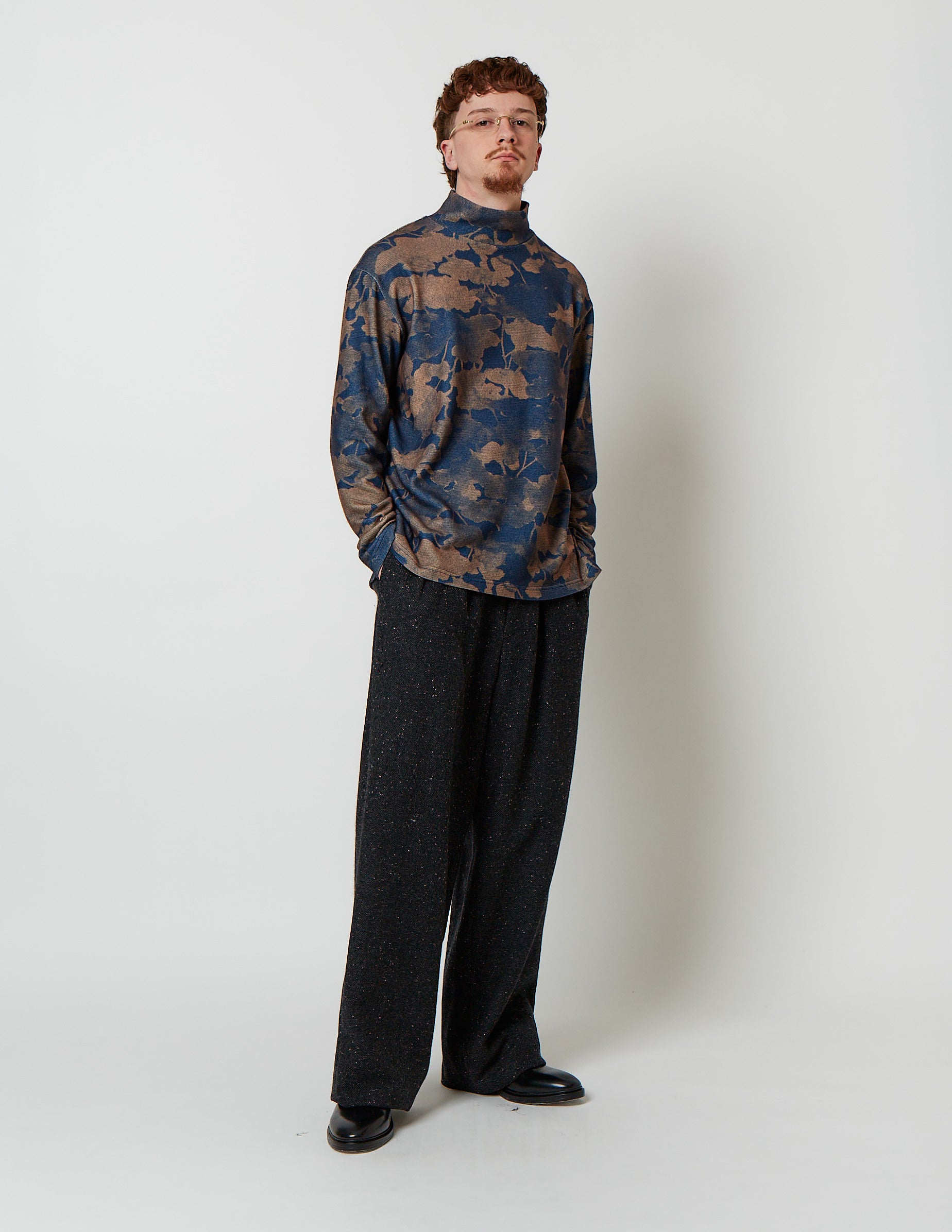 PRINT RAISED-NECK LONG SLEEVE PULLOVER print