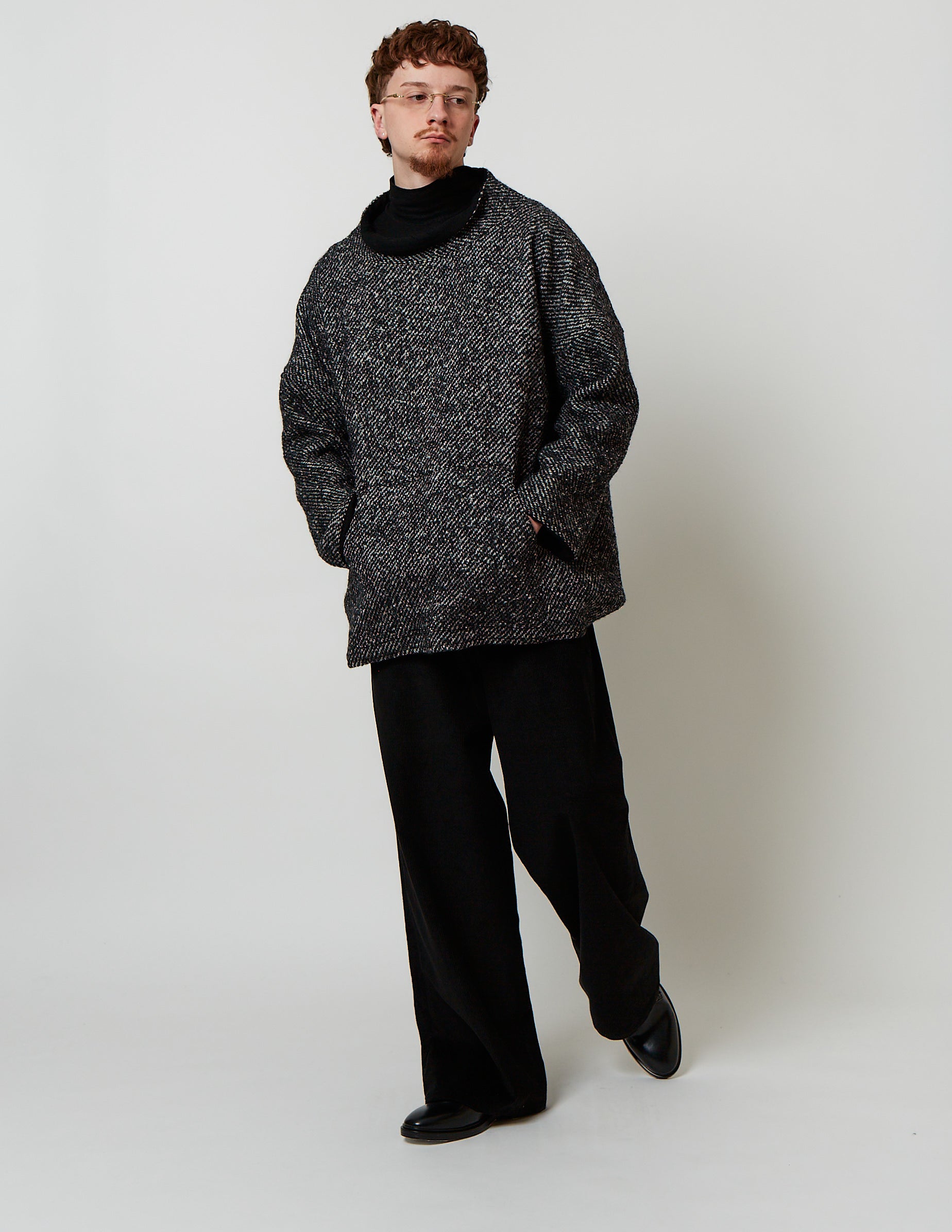STAND-UP COLLAR TUNIC black x white