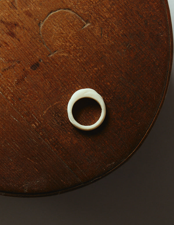 先行公開) VINTAGE SCARF RING camel bone